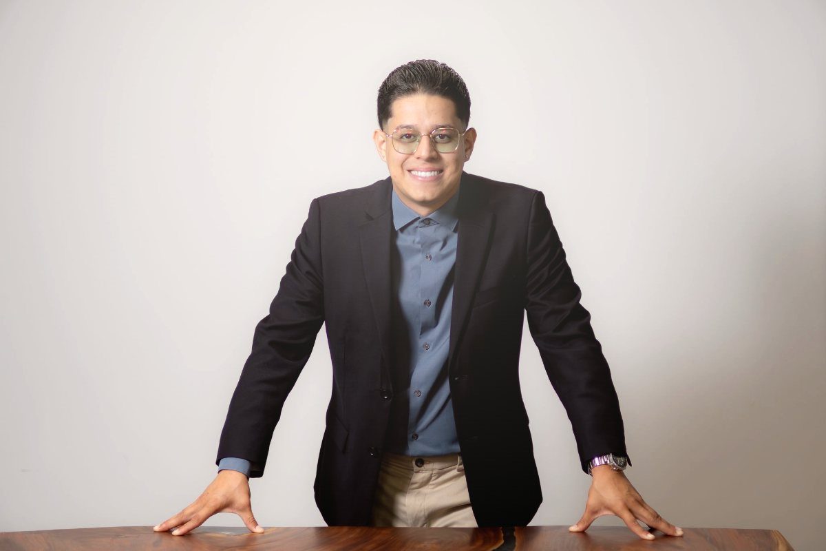 Cristopher A. Hernández Bocheciamp, fundador de CAHB LLC